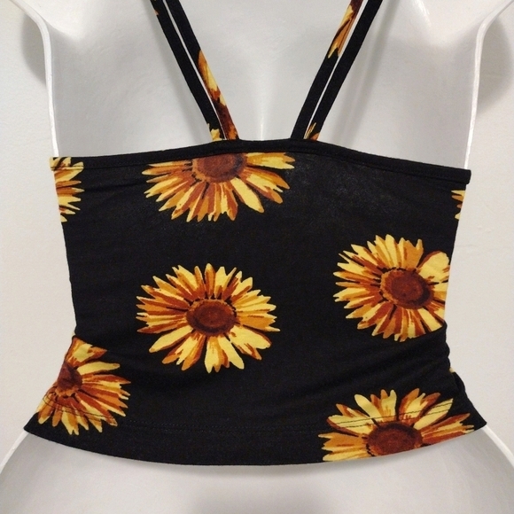 R2d - Sunflower Crop Top - Picture 8 of 11